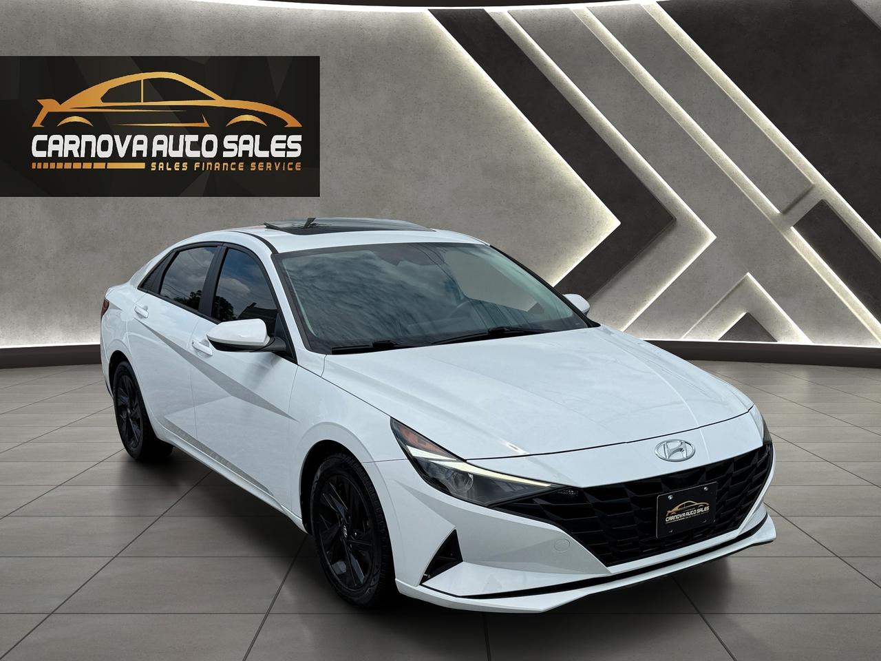 2021 Hyundai Elantra Preferred w/Sun & Tech Package+New Tires Photo