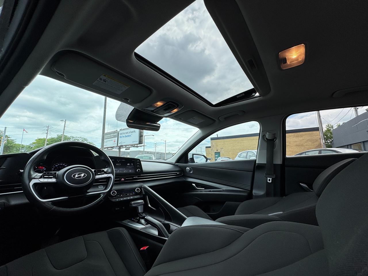 2021 Hyundai Elantra Preferred w/Sun & Tech Package+New Tires Photo