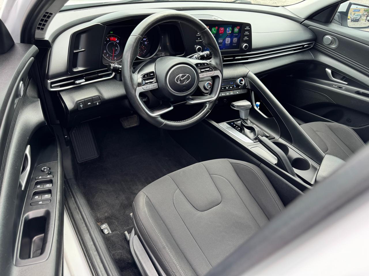 2021 Hyundai Elantra Preferred w/Sun & Tech Package+New Tires Photo