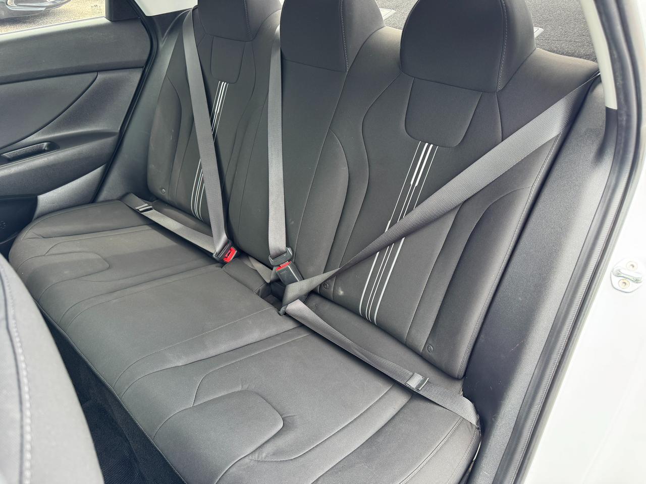 2021 Hyundai Elantra Preferred w/Sun & Tech Package+New Tires Photo