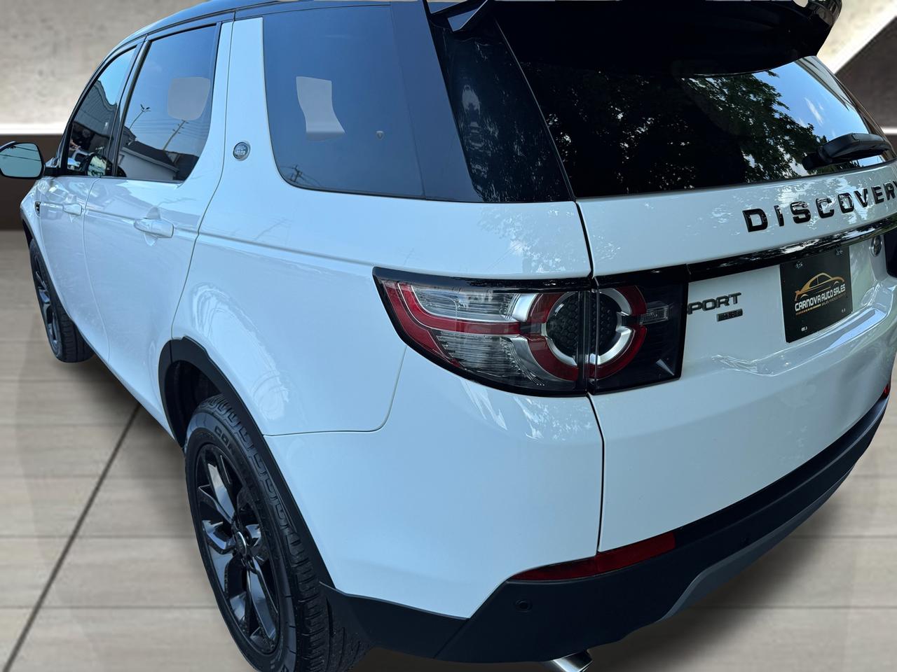 2018 Land Rover Discovery Sport HSE 4WD+ACCIDENT FREE+ROOF+LEATHER+GPS+BSM Photo