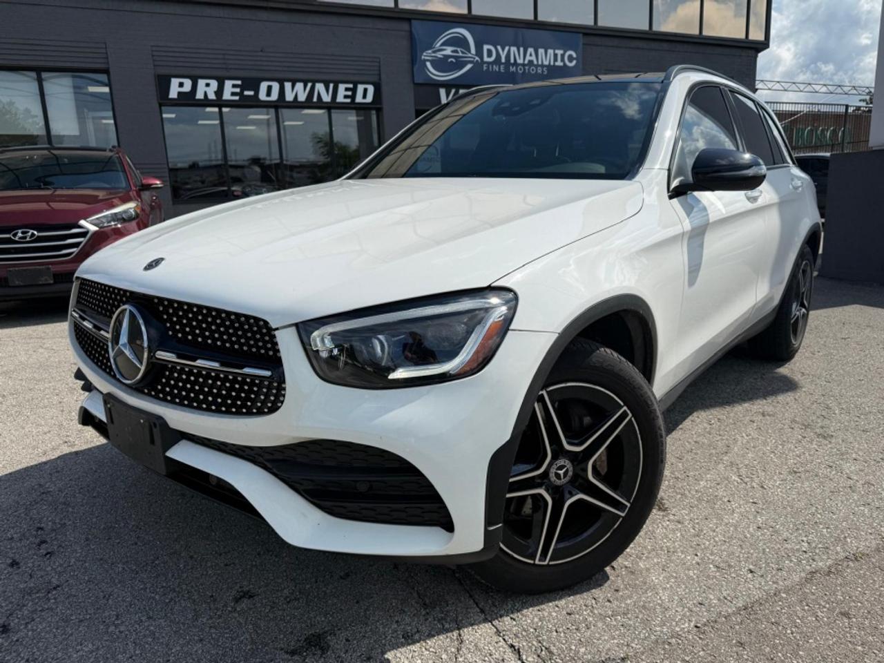 Used 2020 Mercedes-Benz GLC GLC 300 4MATIC /CLEAN CARFAX /AMG LINE/PREM/NIGHT for sale in North York, ON