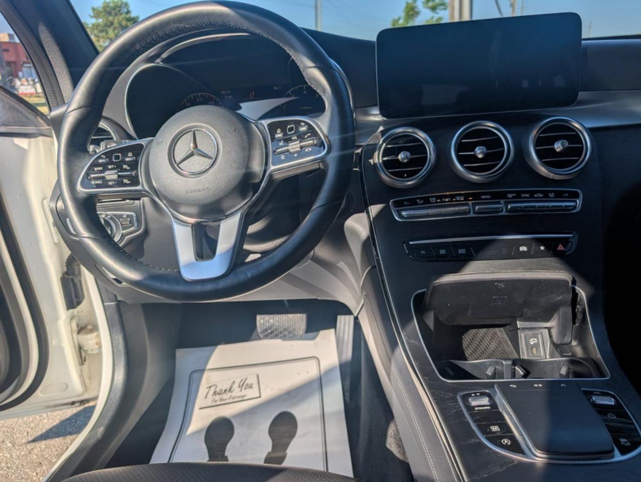 2020 Mercedes-Benz GLC GLC 300 4MATIC /CLEAN CARFAX /AMG LINE/PREM/NIGHT Photo