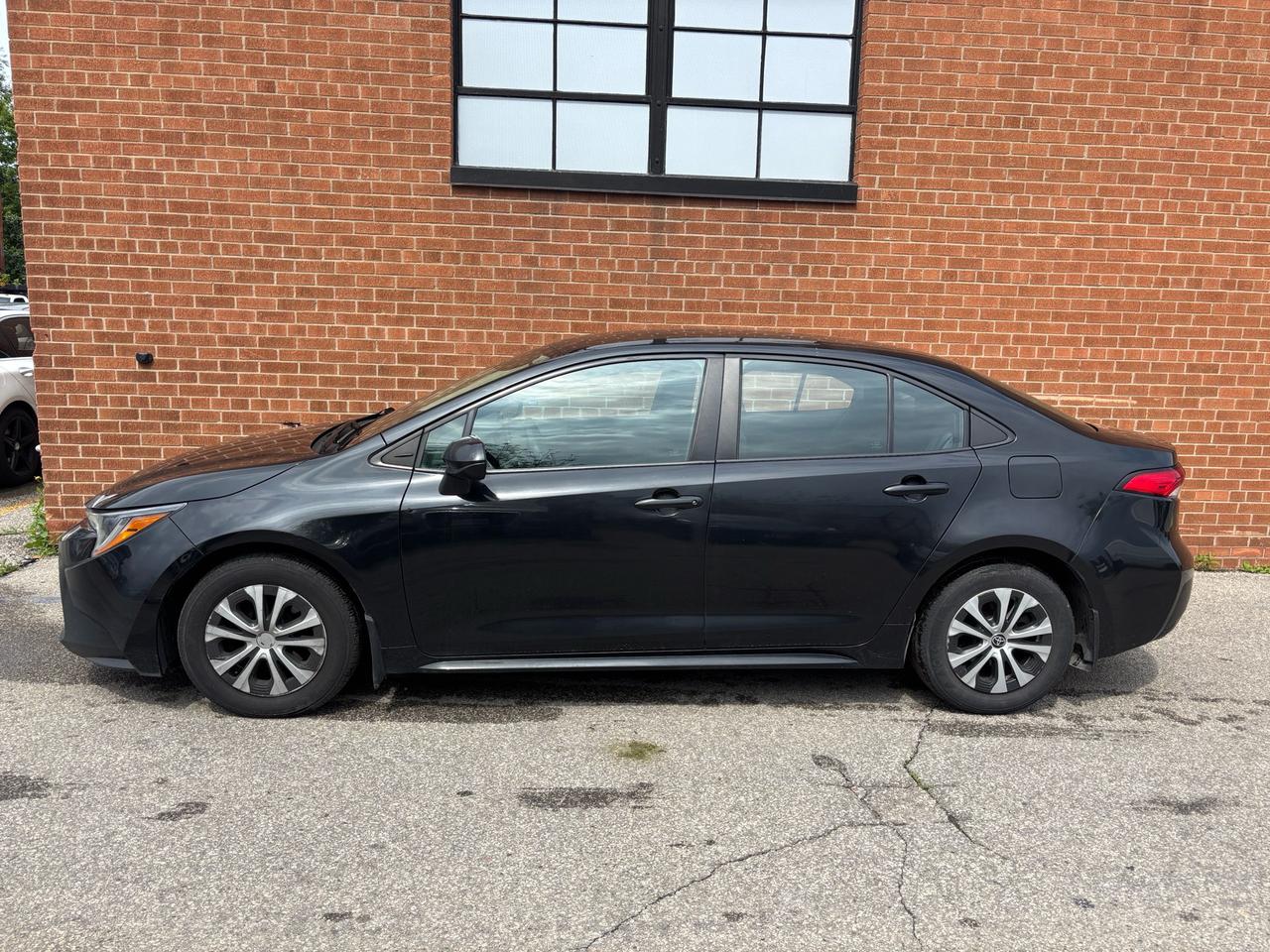 2022 Toyota Corolla L AUTO Photo