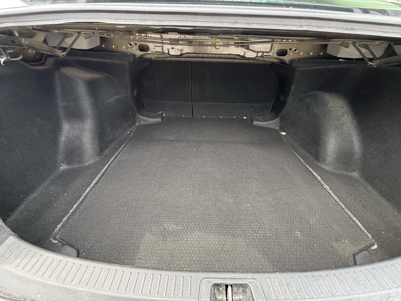 2022 Toyota Corolla L AUTO Photo