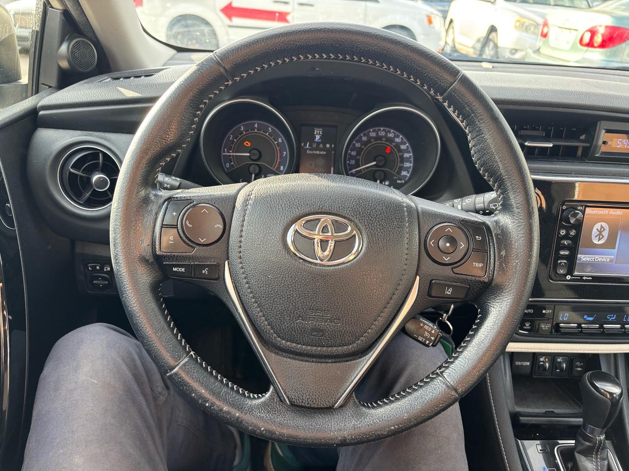2017 Toyota Corolla iM 4dr HB AUTO Photo