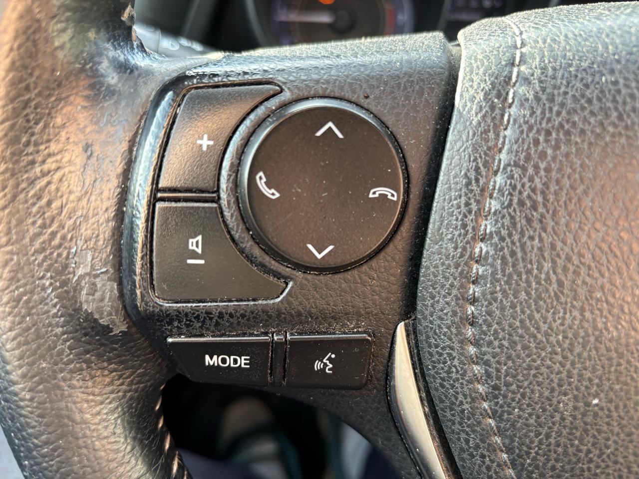 2017 Toyota Corolla iM 4dr HB AUTO Photo