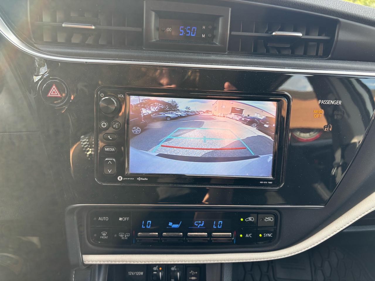 2017 Toyota Corolla iM 4dr HB AUTO Photo