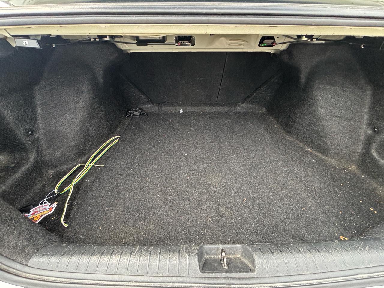 2010 Honda Civic 4dr Auto EX-L Photo