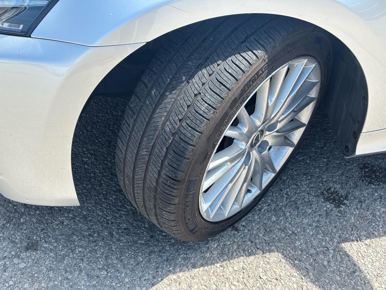 2013 Lexus GS 4dr Sdn Hybrid Photo