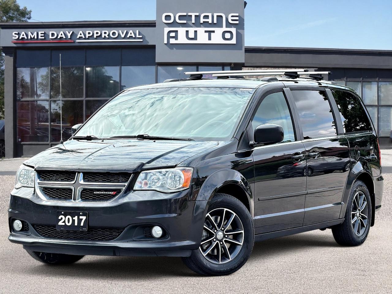 2017 Dodge Grand Caravan SXT Premium Plus - Photo #1