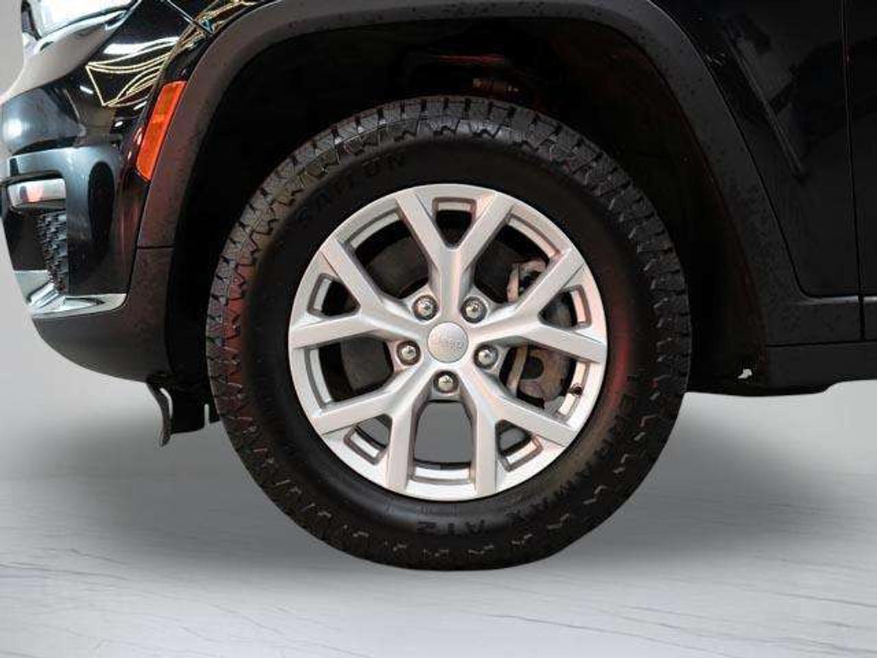 2023 Jeep Grand Cherokee LIMITED | 6 PASS | PANO Photo