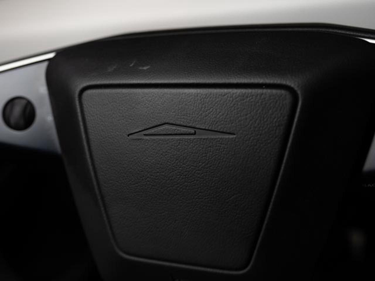 2024 Tesla Cybertruck FOUNDATION SERIES | LOW KMS Photo
