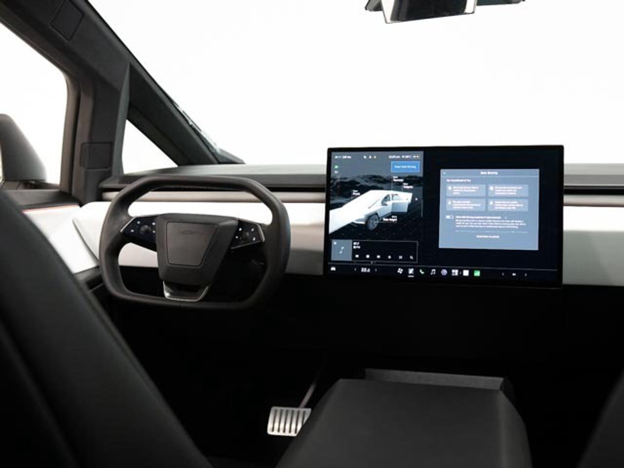2024 Tesla Cybertruck FOUNDATION SERIES | LOW KMS Photo