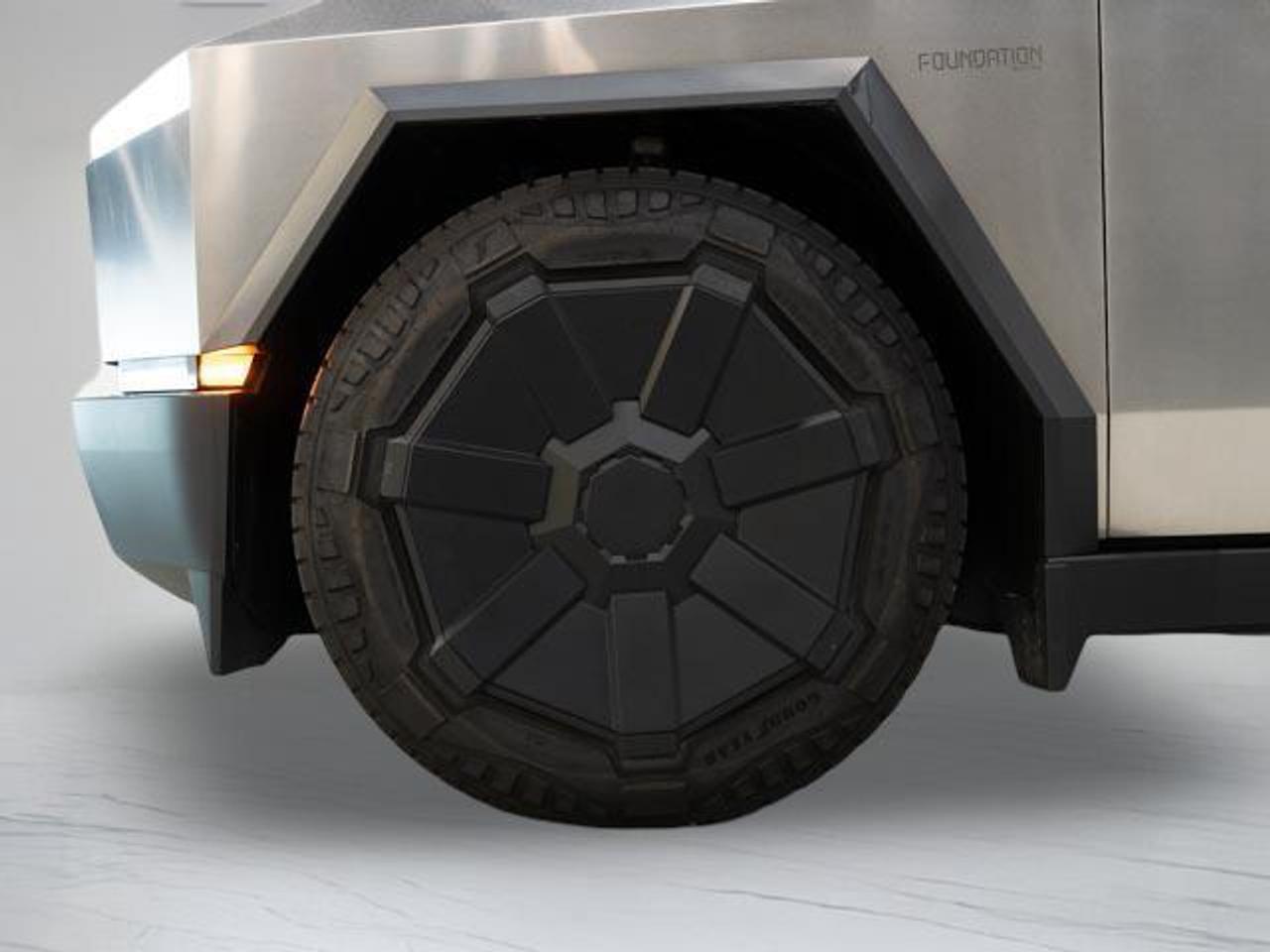2024 Tesla Cybertruck FOUNDATION SERIES | LOW KMS Photo