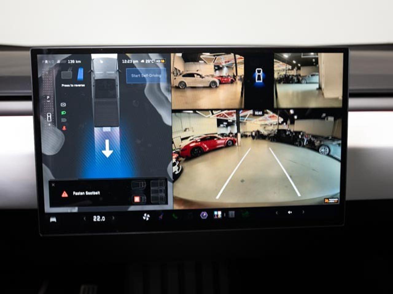 2024 Tesla Cybertruck FOUNDATION SERIES | LOW KMS Photo