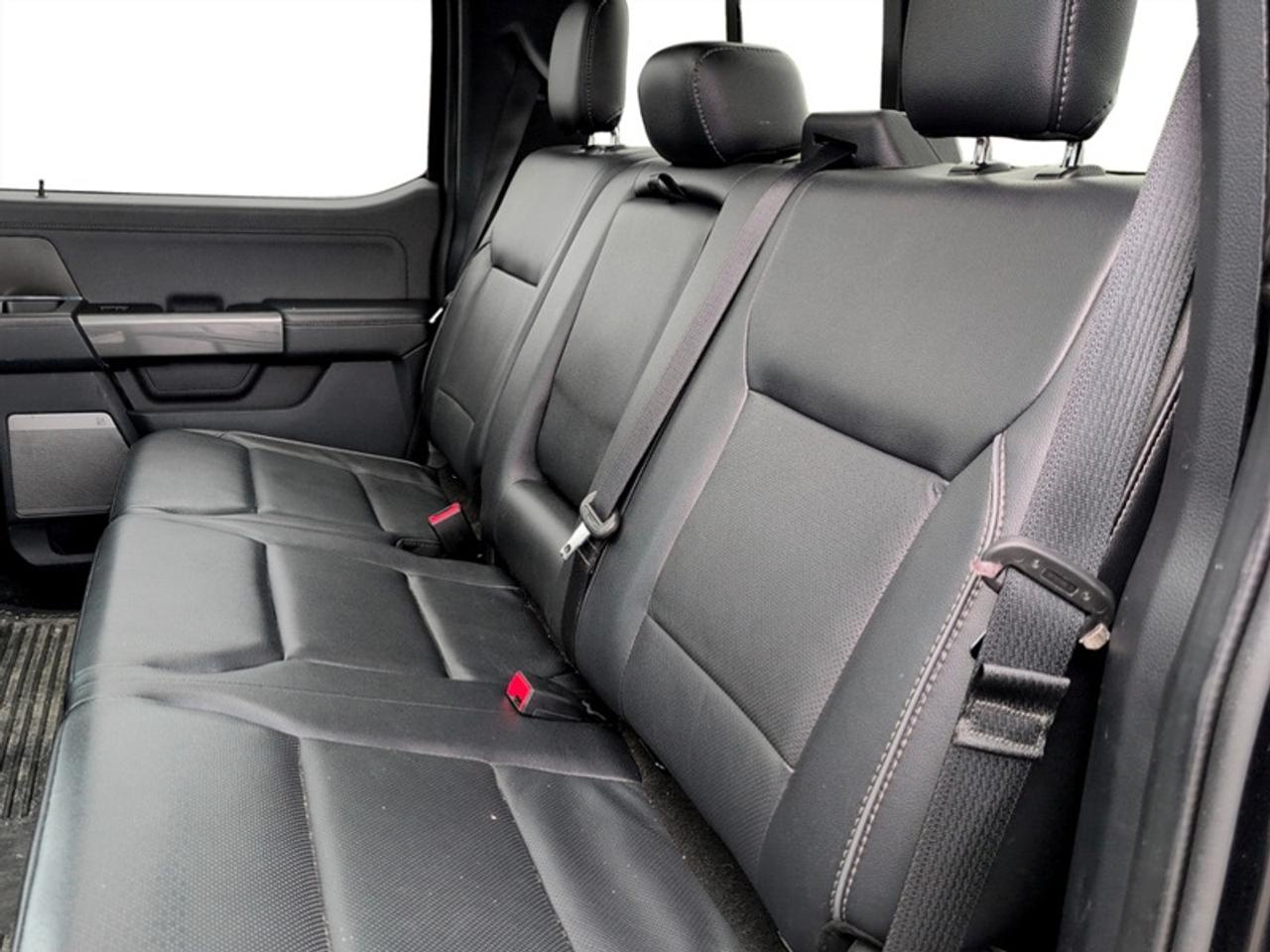 2022 Ford F-150 Lariat w/Black App. Pkg Photo