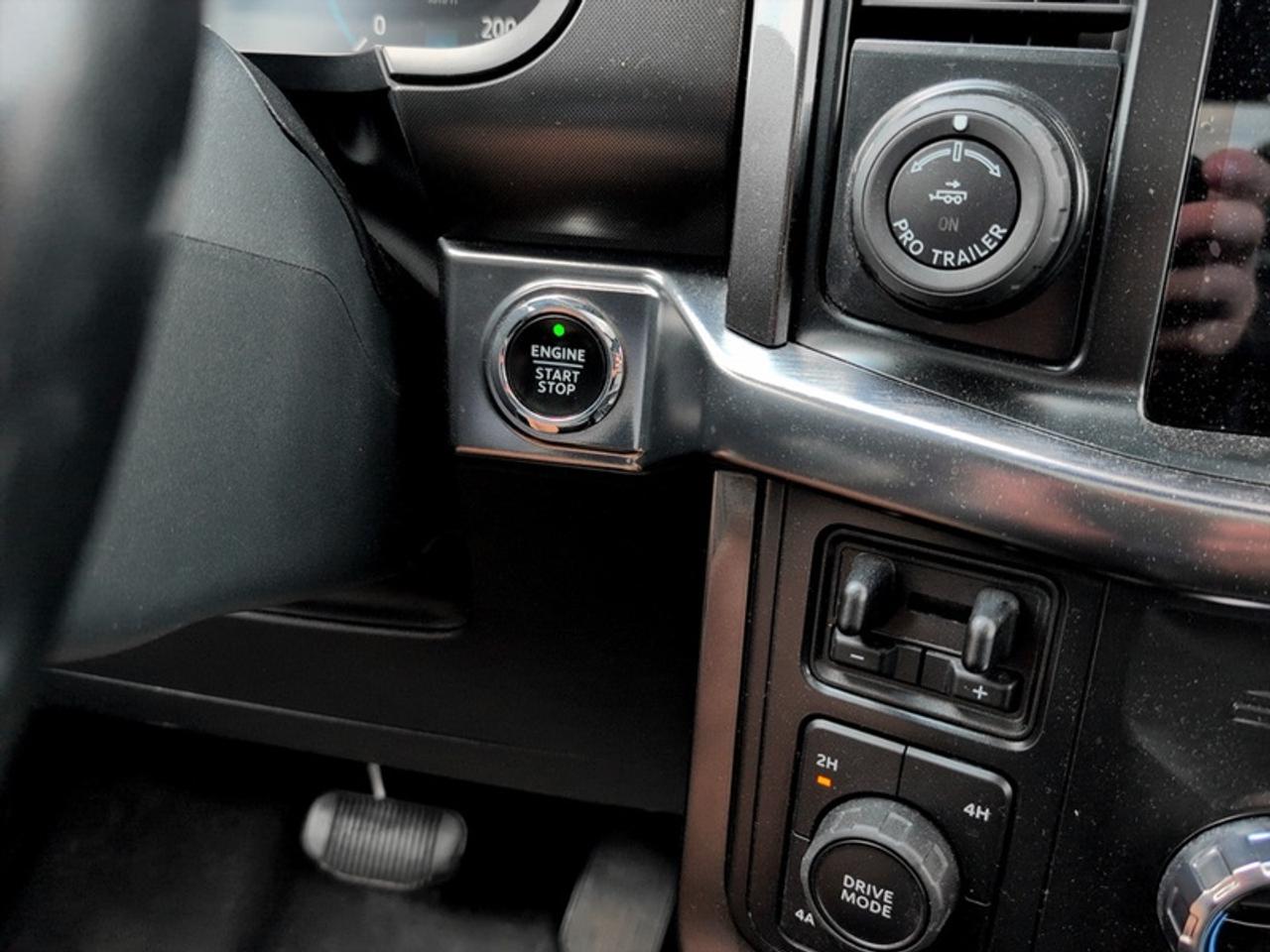 2022 Ford F-150 Lariat w/Black App. Pkg Photo