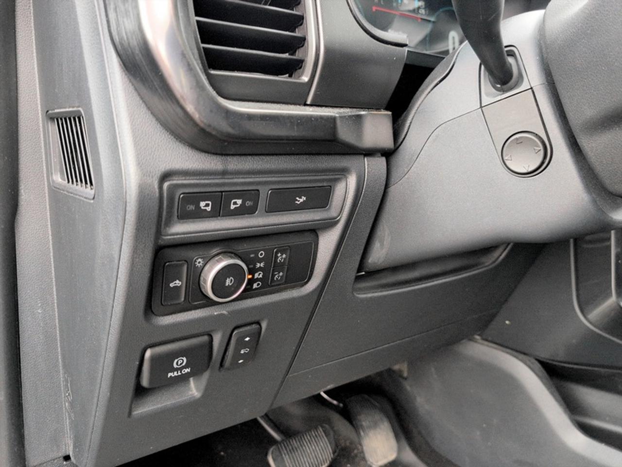 2022 Ford F-150 Lariat w/Black App. Pkg Photo