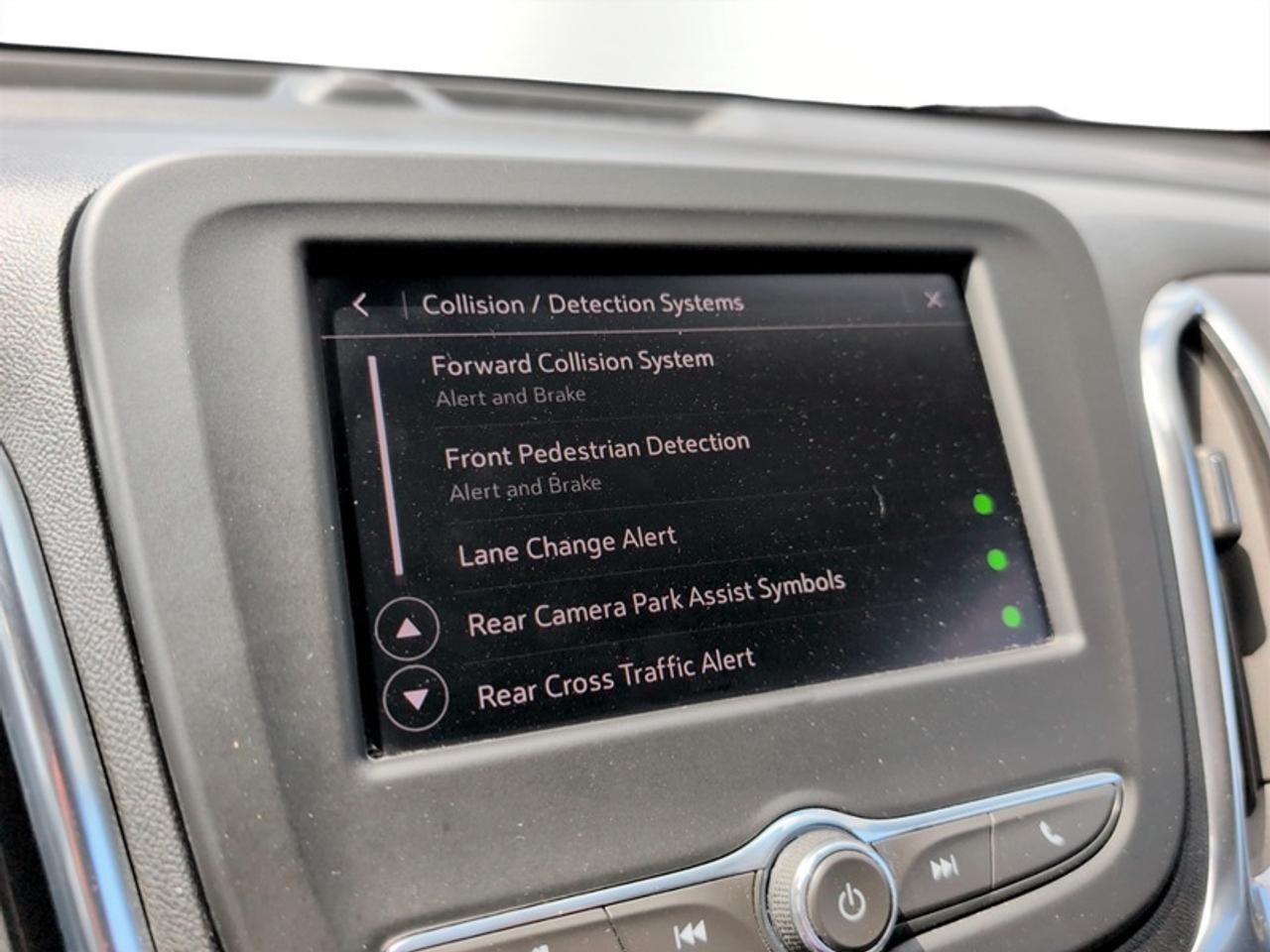 2024 Chevrolet Equinox LT Photo