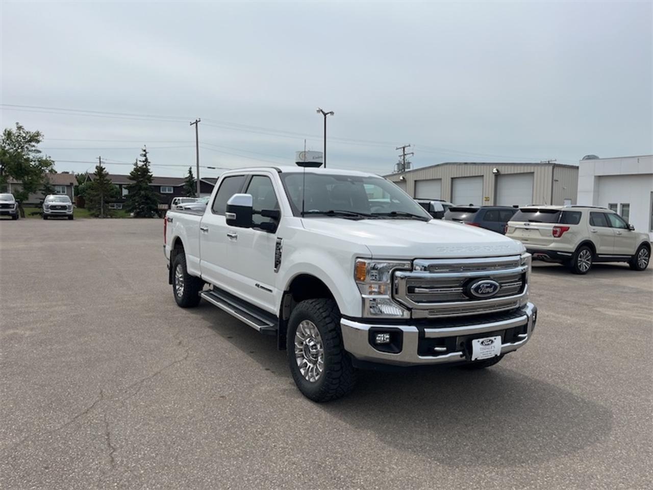 2022 Ford F-250 Super Duty Lariat  - Leather Seats Photo