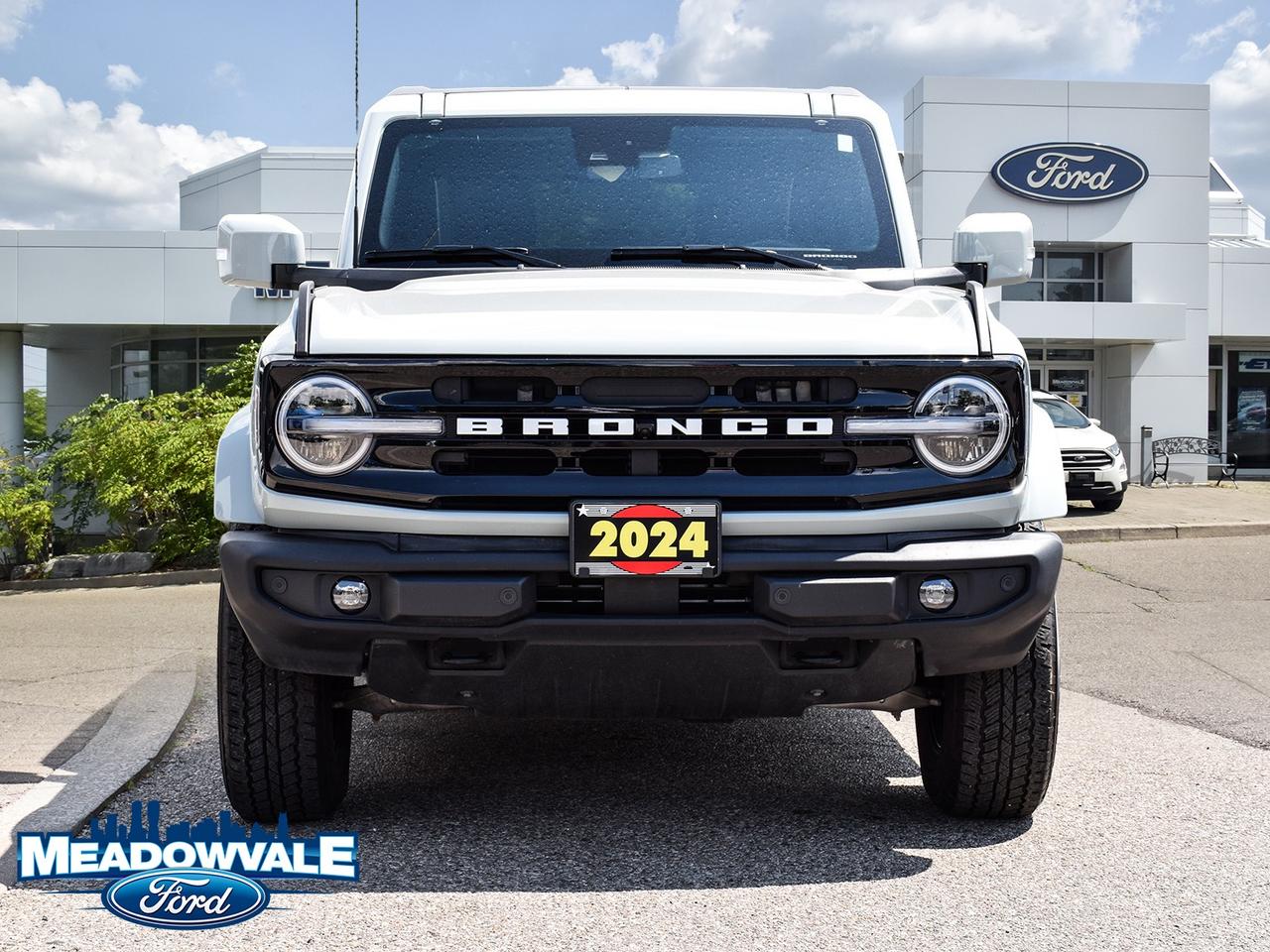 2024 Ford Bronco Outer Banks Photo