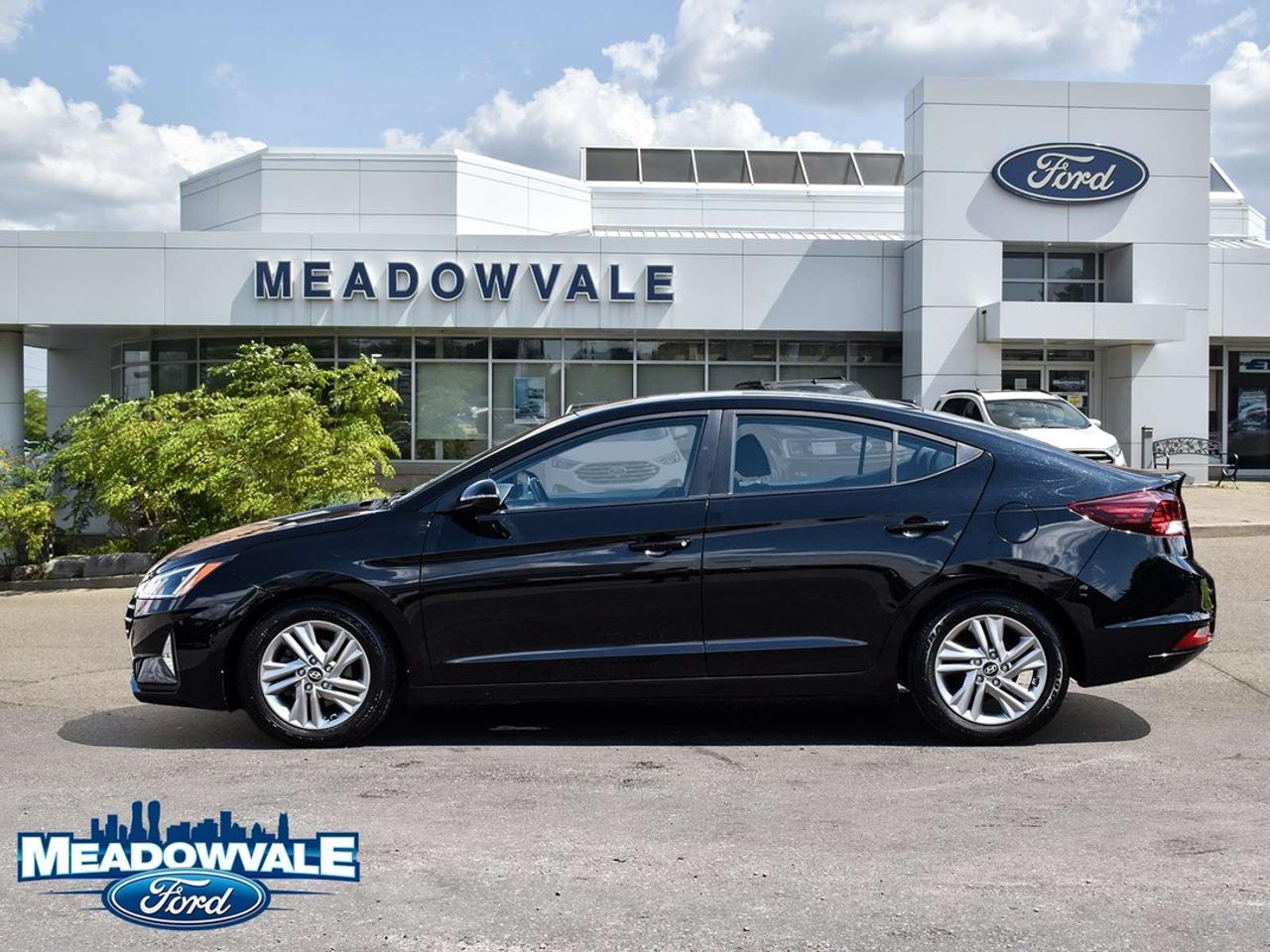 2019 Hyundai Elantra Preferred Photo4