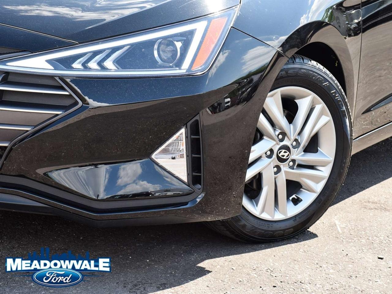 2019 Hyundai Elantra Preferred Photo5