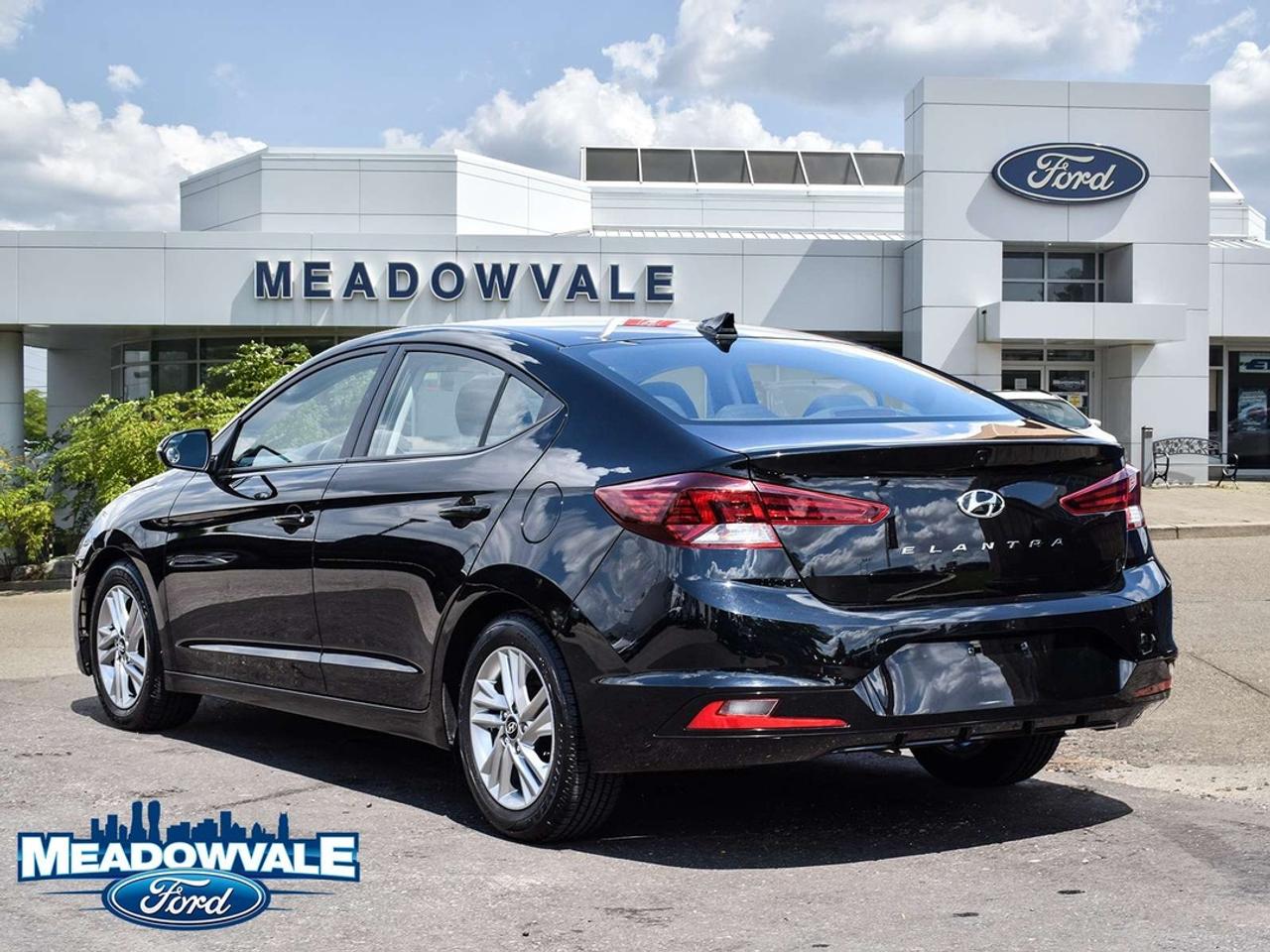 2019 Hyundai Elantra Preferred Photo