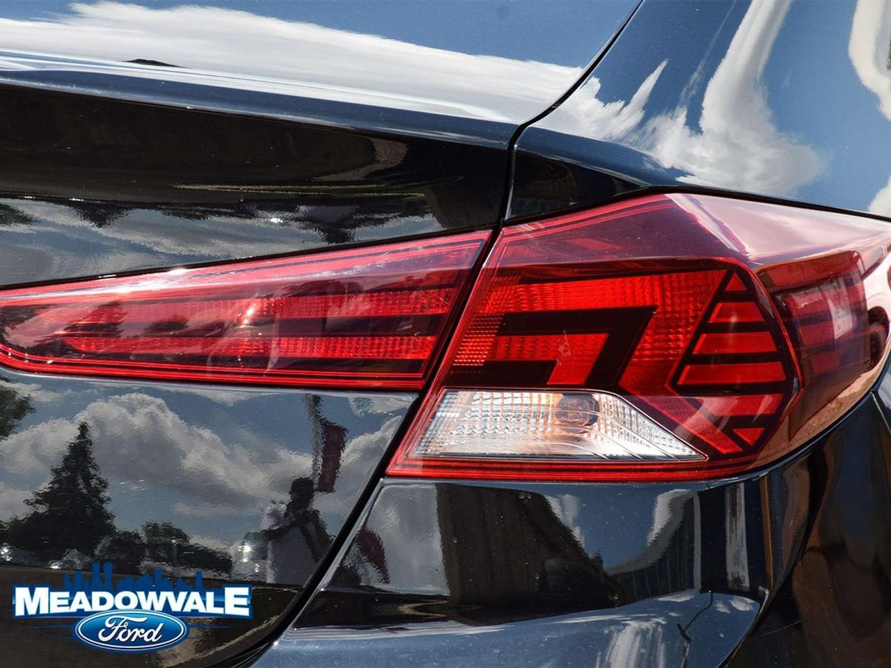 2019 Hyundai Elantra Preferred Photo
