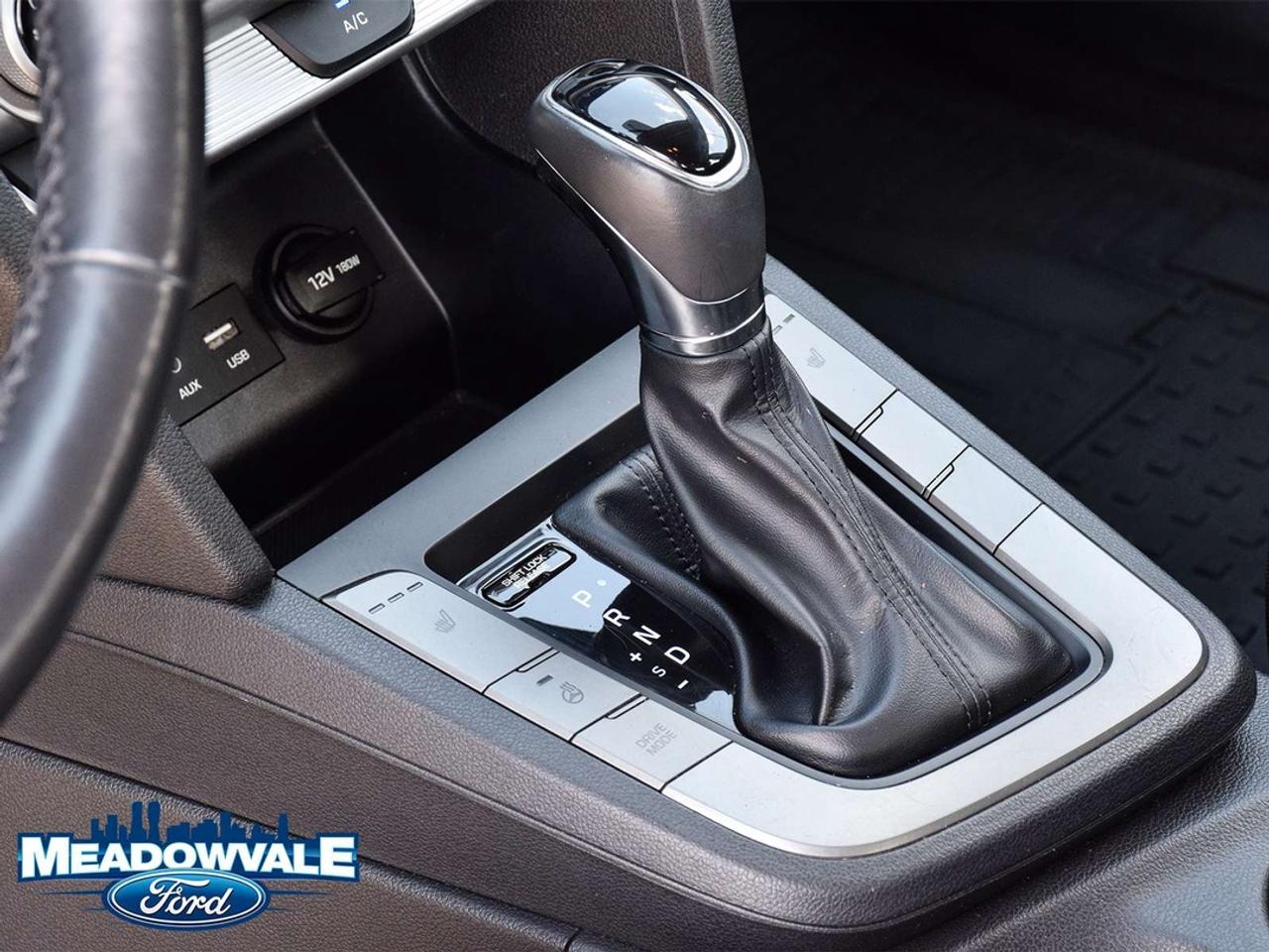 2019 Hyundai Elantra Preferred Photo