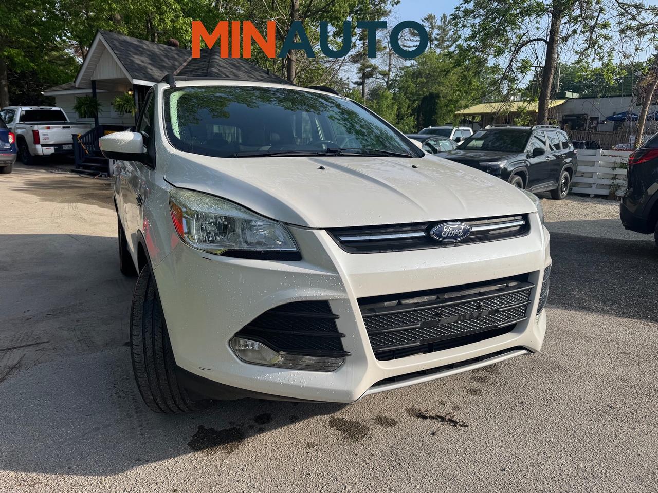 2014 Ford Escape SE - Photo #1