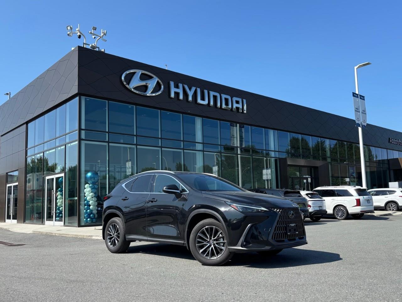 Recent Arrival! Odometer is 25604 kilometers below market average! Locally Sourced, Accident Free, Complimentary Carfax. Our finance team caters to all credit types, This vehicle is perfectly Equipped with: 2.5L 4-Cylinder DOHC 16V, 18''' Alloy Wheels, ABS brakes, Brake assist, Exterior Parking Camera Rear, Front dual zone A/C, Front fog lights, Fully automatic headlights, Heated and Ventilated Front Seats, Heated door mirrors, Heated front seats, Heated steering wheel, Illuminated entry, Leather Shift Knob, Leather steering wheel, Low tire pressure warning, Memory seat, Navigation system: Drive Connect Cloud Navigation (paid subscription required), NuLuxe Seat Trim, Power Liftgate, Power moonroof, Rain sensing wipers, Rear window defroster, Rear window wiper, Remote keyless entry, Ventilated front seats, Wireless Apple CarPlay/Wireless Android Auto.<br /><br /><br />At Abbotsford Hyundai, a proud member of Trotman Auto Group, we specialize in New and Used vehicles. Our vehicle finance department works with all banks and specializes Poor Credit, Bad Credit, No Credit and Newcomer credit with the goal of getting everyone approved. All Abbotsford Hyundai pre-owned vehicles come complete with the remaining Manufacturer's Warranty plus a vehicle safety report and a CarFax history report. Abbotsford Hyundai is a BBB accredited pre-owned car dealership, serving the Fraser Valley and our friends in Surrey, Langley and surrounding Lower Mainland areas. We are your Friendly Fraser Valley car dealer. We are located at 30250 Automall Drive in Abbotsford. Call or email us to schedule a test drive. *All sales are subject to taxes, a $799 documentation fee, and an $87 fuel surcharge. Hyundai Certified Pre-Owned (CPO) vehicles may also be subject to a Hyundai CPO certification fee of up to $1,299. This fee does not apply to non-Hyundai vehicles. Advertised price is the finance price; cash price may differ. Please refer to our website for the most up-to-date information. Every reasonable effort is made to ensure the accuracy of the information listed above. Vehicle pricing, incentives, options (including standard equipment), and technical specifications listed may not match the exact vehicle displayed. Please confirm the accuracy of this information with a sales representative. <p>All Abbotsford Hyundai pre-owned vehicles come complete with the remaining Manufacturers Warranty plus a vehicle safety report and a CarFax history report. Abbotsford Hyundai is a BBB accredited pre-owned car dealership, serving the Fraser Valley and our friends in Surrey, Langley and surrounding Lower Mainland areas. We are your Friendly Fraser Valley car dealer. We are located at 30250 Automall Drive in Abbotsford. Call or email us to schedule a test drive.</p><p>*All sales are subject to taxes/levies, a $799 documentation fee, and $119 fuel surcharge. Hyundai Certified Pre-Owned (CPO) vehicles may also be subject to a Hyundai CPO certification fee of up to $1,299. This fee does not apply to non-Hyundai vehicles. Please refer to our website for the most up-to-date information.</p> <p><em>Every reasonable effort is made to ensure the accuracy of the information listed above. Vehicle pricing, incentives, options (including standard equipment), and technical specifications listed may not match the exact vehicle displayed. Please confirm the accuracy of this information with a sales representative.</em></p>