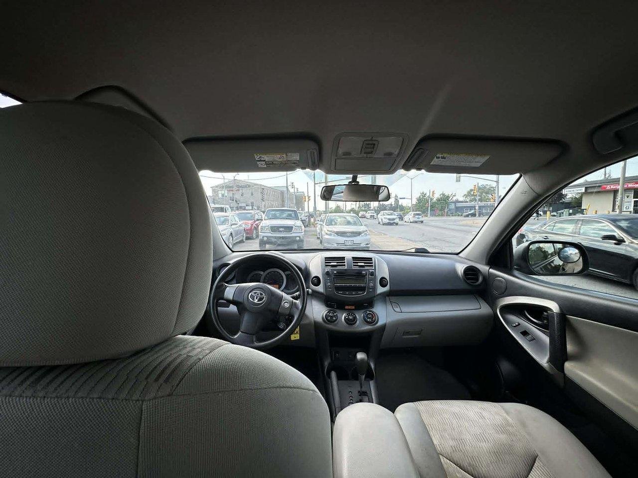 2011 Toyota RAV4 BASE Photo