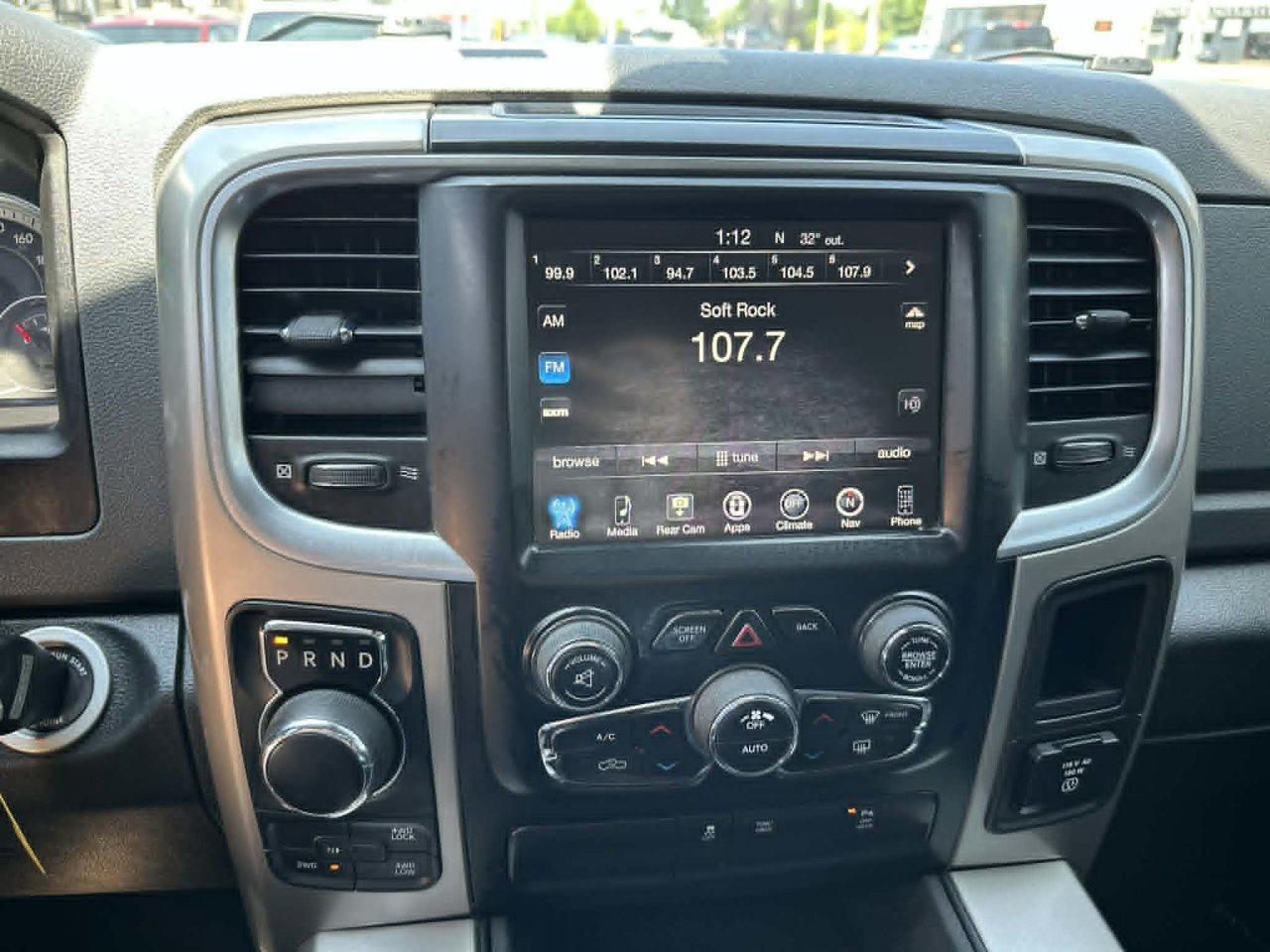 2017 RAM 1500 SLT - Photo #14
