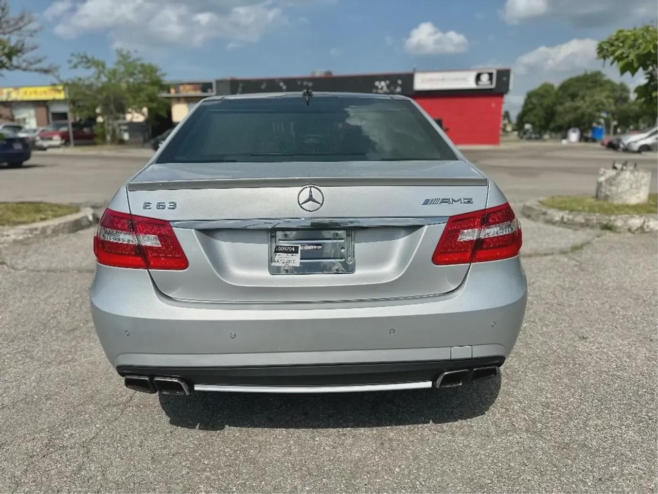 2010 Mercedes-Benz E-Class E63 AMG Photo