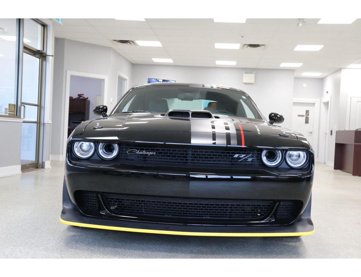 2023 Dodge Challenger Scat Pack 392 Widebody RWD Photo