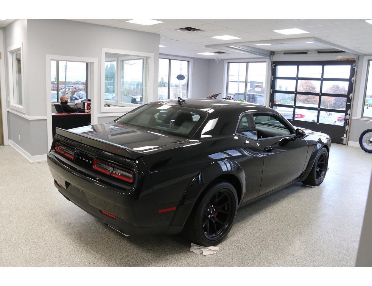 2023 Dodge Challenger Scat Pack 392 Widebody RWD Photo