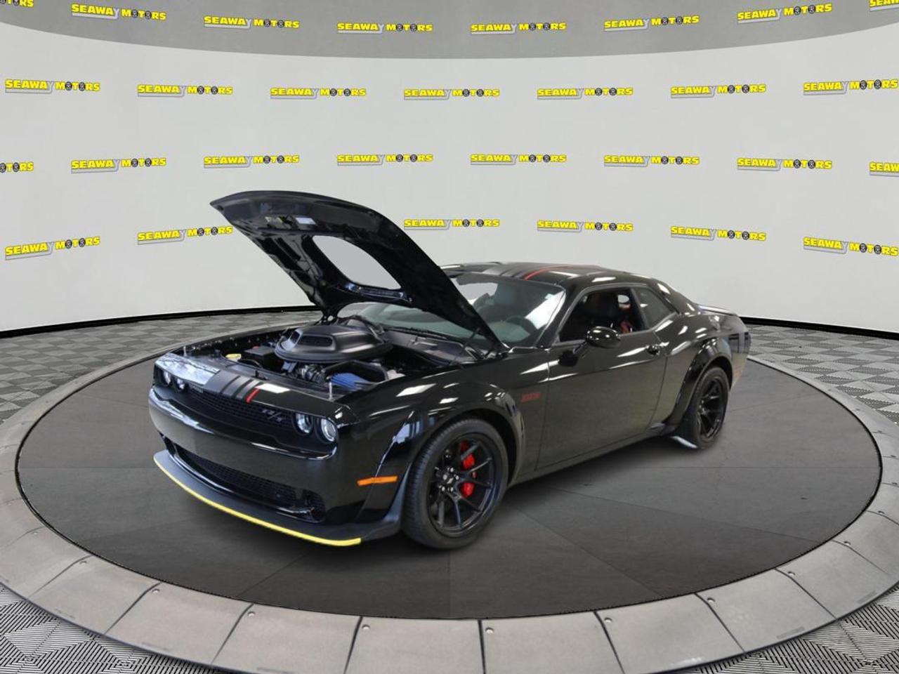 2023 Dodge Challenger Scat Pack 392 Widebody RWD Photo