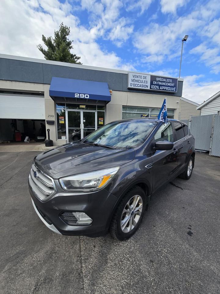 2017 Ford Escape SE - Photo #1