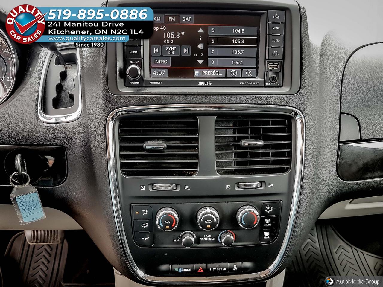 2016 Dodge Grand Caravan SXT *STOW N GO* Photo