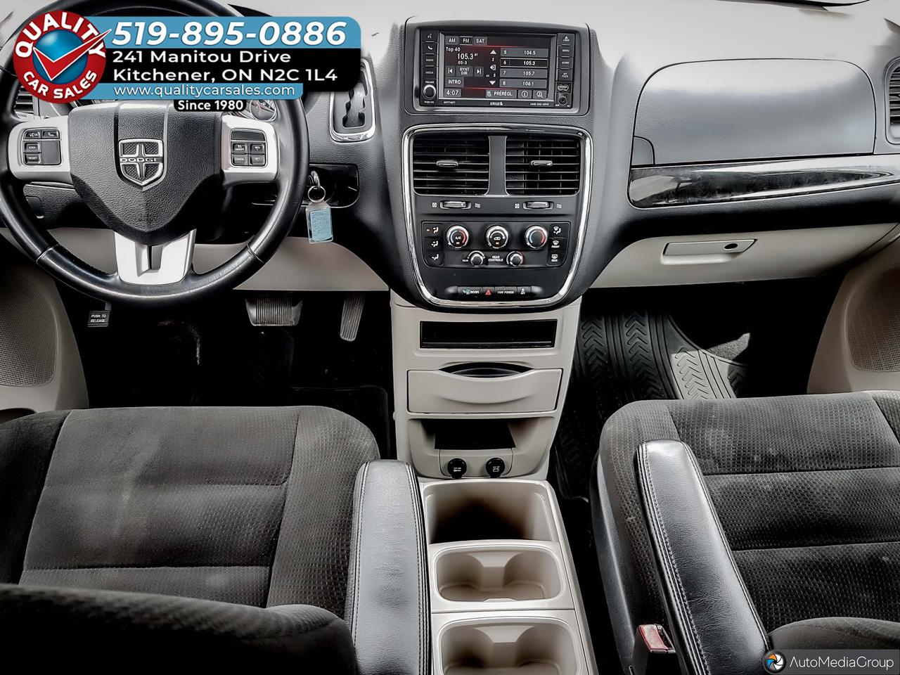2016 Dodge Grand Caravan SXT *STOW N GO* Photo