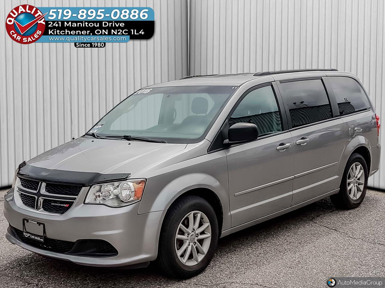 2016 Dodge Grand Caravan SXT *STOW N GO* Photo