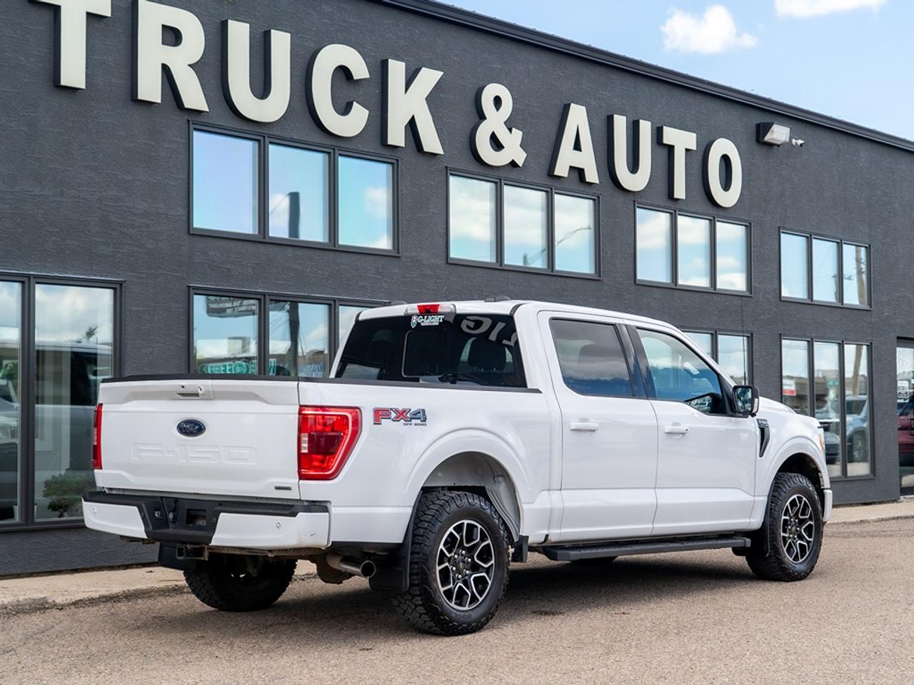 2021 Ford F-150 XLT FX4 Photo5