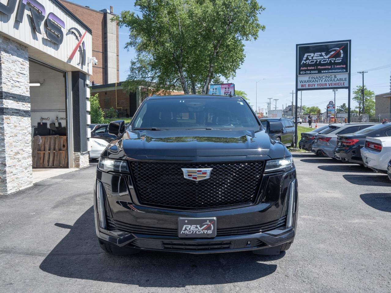 2022 Cadillac Escalade Sport Platinum | Night Vision | Captain Seats Photo1