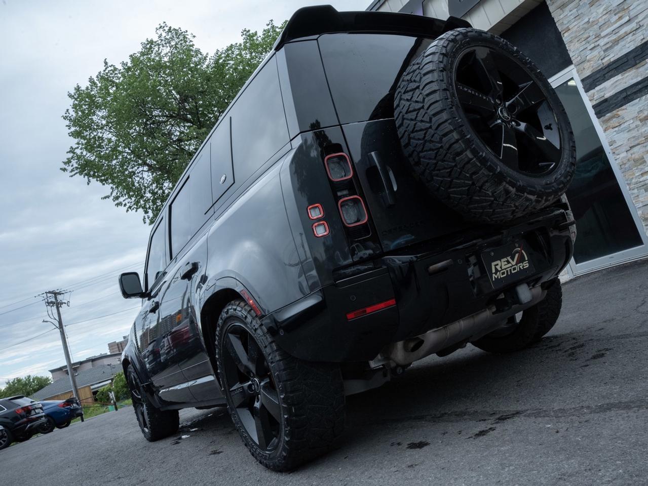 2022 Land Rover Defender 110 | X | HUD | Pano | Meridian Photo