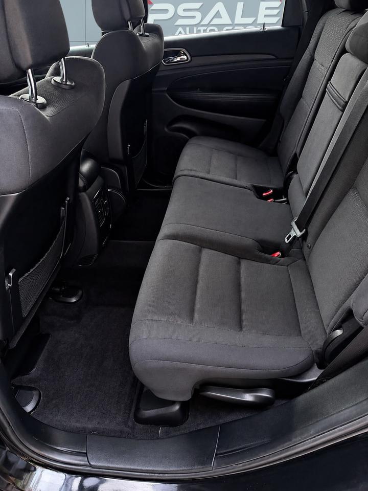 2017 Jeep Grand Cherokee Laredo Photo
