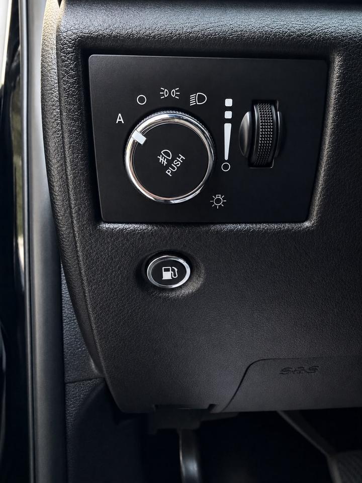 2017 Jeep Grand Cherokee Laredo Photo