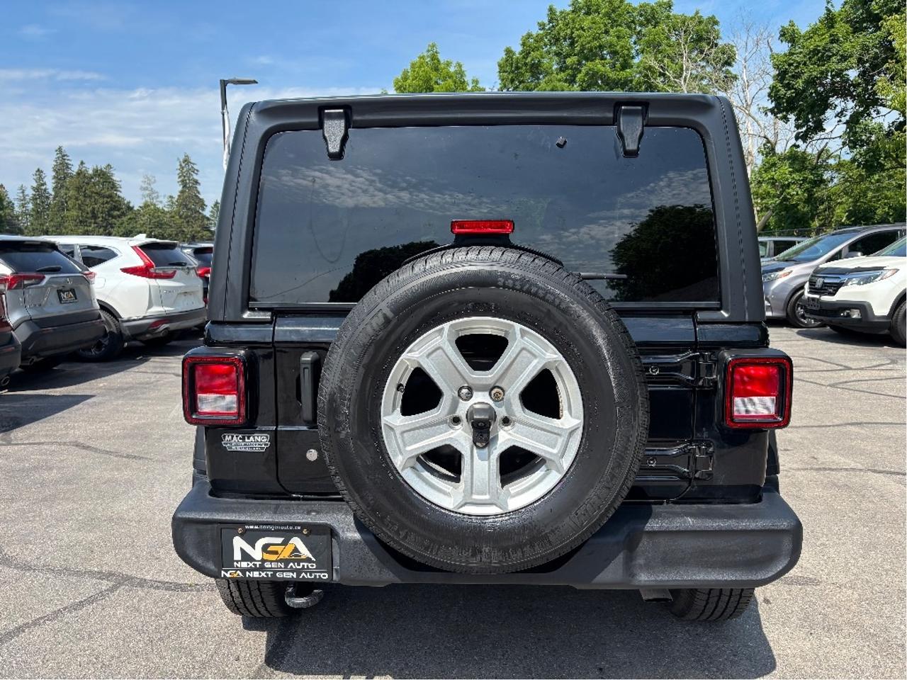 2020 Jeep Wrangler Sport S Photo