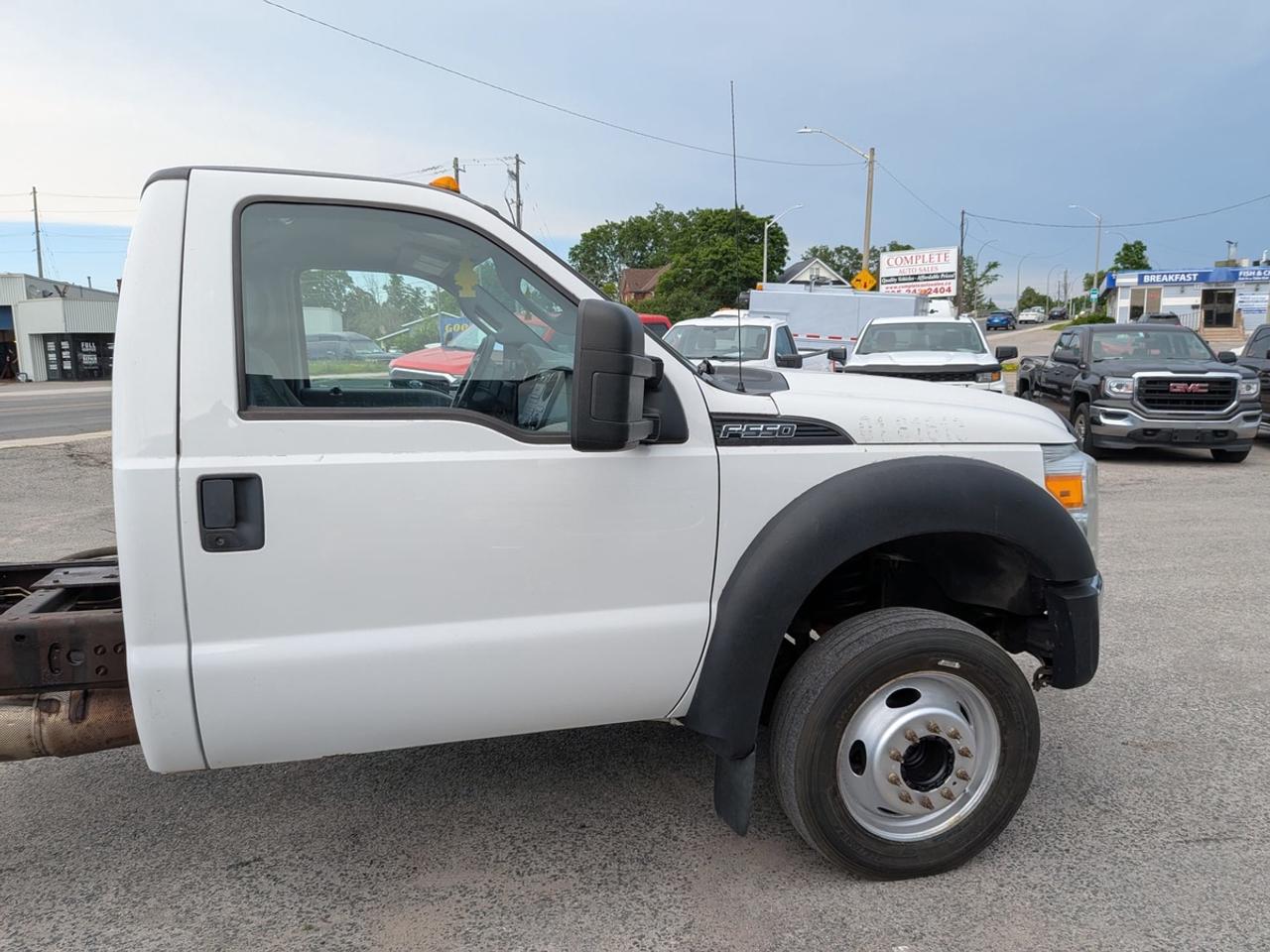 2016 Ford F-550 XL Photo2